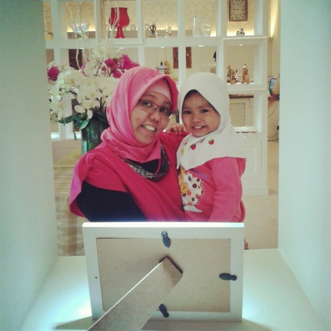 Mamah n Syifa :*
